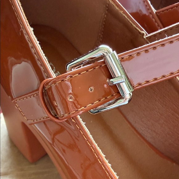 Cider Glossy Tan Mary Jane Heels - Picture 4 of 7